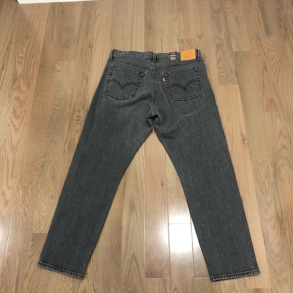 Levi's Wedgie Icon Fit Jeans in Bite My Dust - Picture 8 of 16